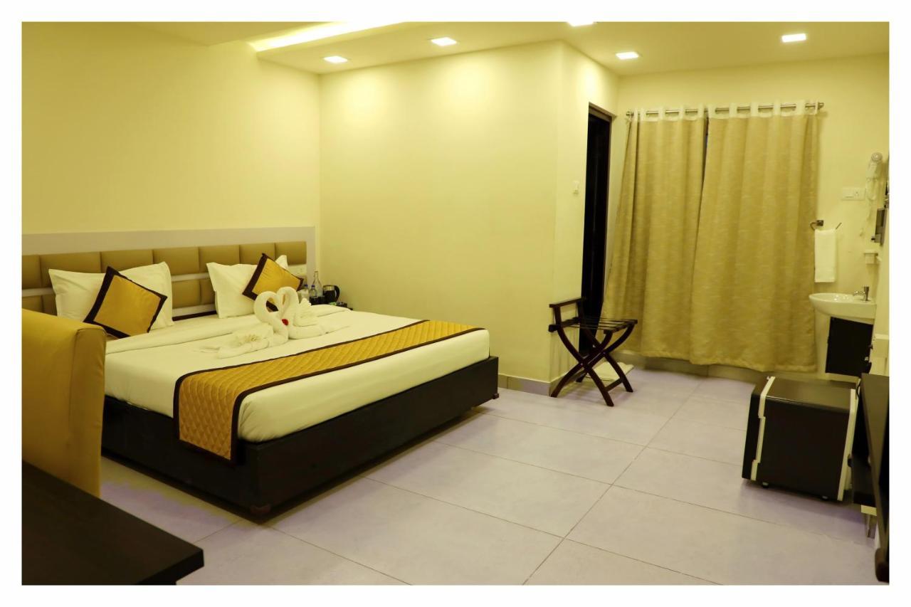Clarks Inn Express ,Sirkazhi Exterior photo
